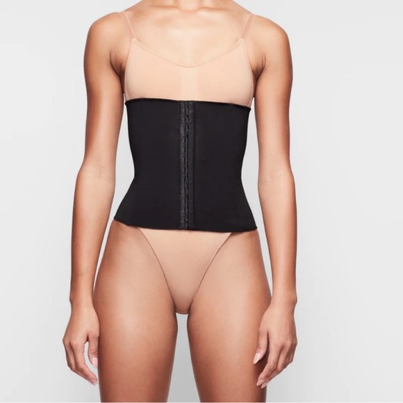 SKIMS - Black Women's Waist Trainer in Small - Picture 1 of 3